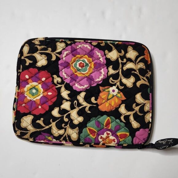Vera Bradley Floral iPad-Tablet eReader Sleeve Case Zip Cover Quilt 10x8 Black - Picture 2 of 6